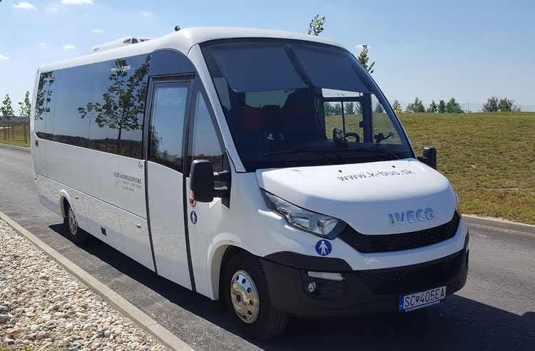Iveco First autobus